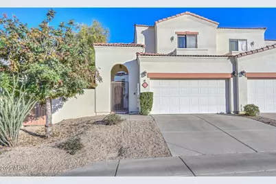 1750 E Ocotillo Road E #18, Phoenix, AZ 85016 - Photo 1