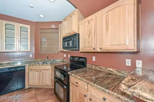 1750 E Ocotillo Road E, Phoenix, AZ 85016 - Photo 15