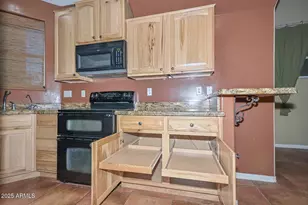 1750 E Ocotillo Road E, Phoenix, AZ 85016 - Photo 29