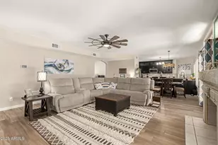 408 E South Fork Dr, Phoenix, AZ 85048 - Photo 19