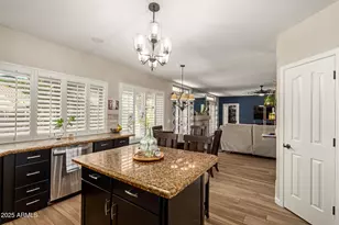 408 E South Fork Dr, Phoenix, AZ 85048 - Photo 13