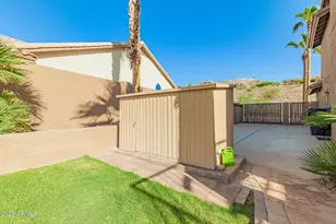 408 E South Fork Dr, Phoenix, AZ 85048 - Photo 43
