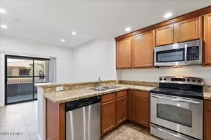 21320 N 56th St, Phoenix, AZ 85054 - Photo 11
