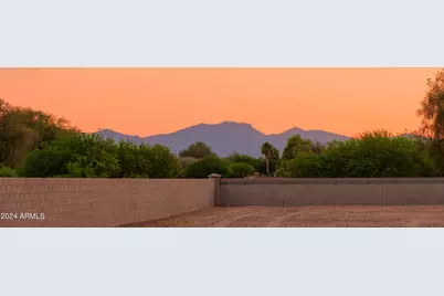 15691 W Mercer Lane, Surprise, AZ 85379 - Photo 55
