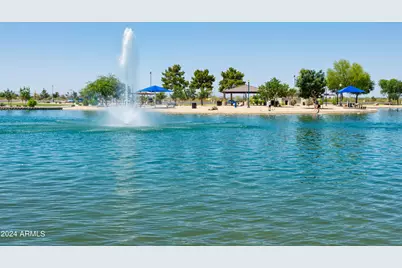 15691 W Mercer Lane, Surprise, AZ 85379 - Photo 73