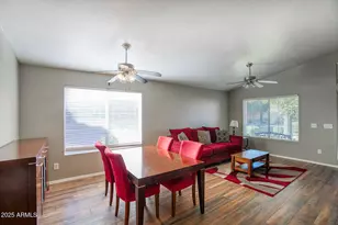 741 S Silverbrush Dr, Chandler, AZ 85226 - Photo 3