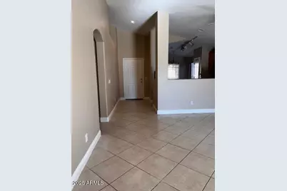 1719 E Horseshoe Avenue, Gilbert, AZ 85296 - Photo 7