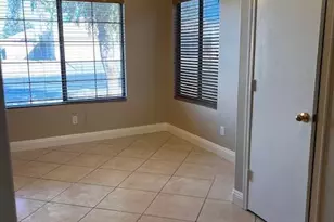 1719 E Horseshoe Ave, Gilbert, AZ 85296 - Photo 5