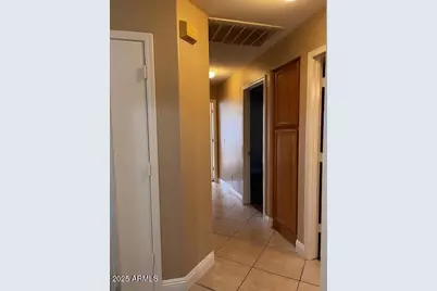 1719 E Horseshoe Avenue, Gilbert, AZ 85296 - Photo 11