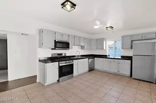 6709 N 51st Dr, Glendale, AZ 85301 - Photo 13