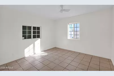 6709 N 51st Drive, Glendale, AZ 85301 - Photo 9