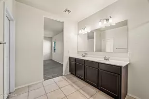 42132 W Manderas Ln, Maricopa, AZ 85138 - Photo 15