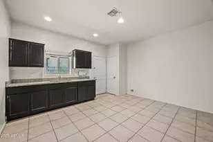 42132 W Manderas Ln, Maricopa, AZ 85138 - Photo 9