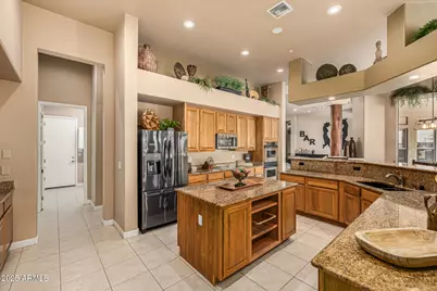 9215 W Buckskin Trail, Peoria, AZ 85383 - Photo 13