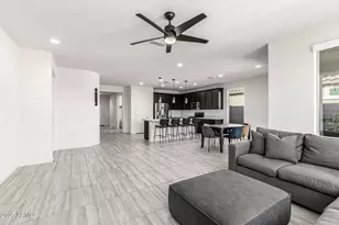 25337 N 163rd Dr, Surprise, AZ 85387 - Photo 7