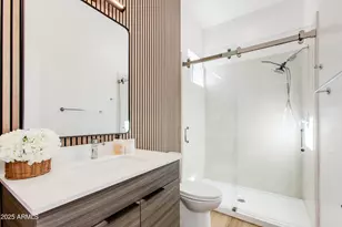 4220 N 32nd St, Phoenix, AZ 85018 - Photo 9