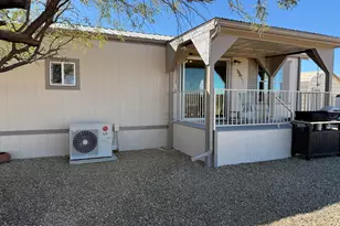 21190 W Obsidian Dr, Congress, AZ 85332 - Photo 33