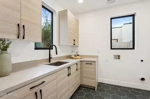 6313 N 10th Dr, Phoenix, AZ 85013 - Photo 29