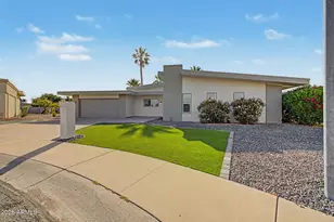 17810 N Monte Vista Ct, Sun City, AZ 85373 - Photo 5