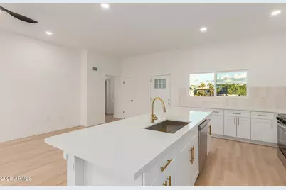 17810 N Monte Vista Court, Sun City, AZ 85373 - Photo 7