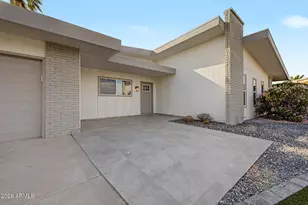 17810 N Monte Vista Ct, Sun City, AZ 85373 - Photo 7