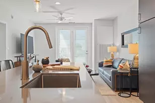 6025 W Thomas Rd, Phoenix, AZ 85033 - Photo 5