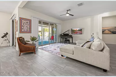 18562 W Thistle Landing Drive, Goodyear, AZ 85338 - Photo 7