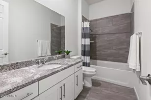 18562 W Thistle Landing Dr, Goodyear, AZ 85338 - Photo 17