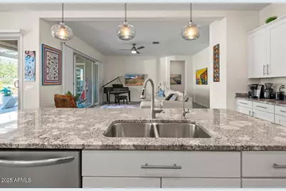 18562 W Thistle Landing Drive, Goodyear, AZ 85338 - Photo 9