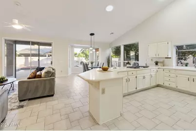 10214 E Coopers Hawk Drive, Sun Lakes, AZ 85248 - Photo 19