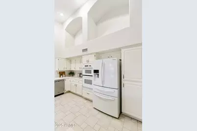 10214 E Coopers Hawk Drive, Sun Lakes, AZ 85248 - Photo 21