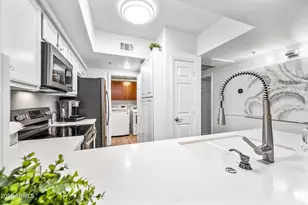 15095 N Thompson Peak Pkwy, Scottsdale, AZ 85260 - Photo 13