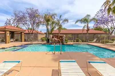 2929 W Yorkshire Drive #1010, Phoenix, AZ 85027 - Photo 23