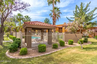 2929 W Yorkshire Dr, Phoenix, AZ 85027 - Photo 19