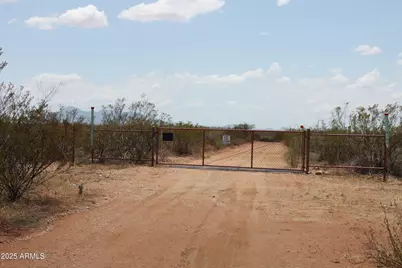 062 E State Route 90 Highway #84, Sierra Vista, AZ 85635 - Photo 1
