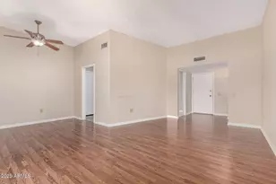 10105 W Highwood Ln, Sun City, AZ 85373 - Photo 7