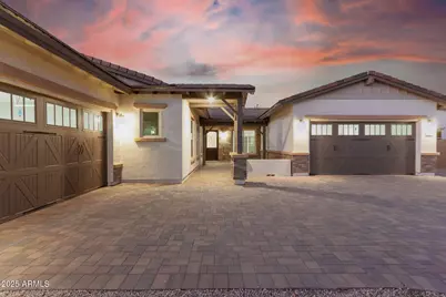 21140 E Diana Way, Queen Creek, AZ 85142 - Photo 5