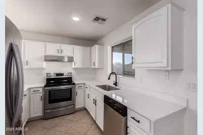 5926 S 16th Drive, Phoenix, AZ 85041 - Photo 1