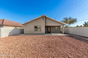 5926 S 16th Dr, Phoenix, AZ 85041 - Photo 25