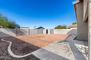 5926 S 16th Dr, Phoenix, AZ 85041 - Photo 23