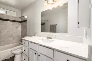 6946 W Merrell St, Phoenix, AZ 85033 - Photo 17