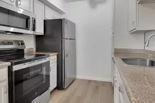 3500 N Hayden Rd, Scottsdale, AZ 85251 - Photo 9