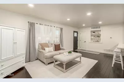 1935 E Coolidge Street, Phoenix, AZ 85016 - Photo 9
