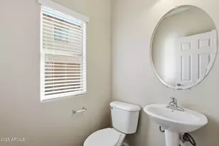 14241 W Port Royale Ln, Surprise, AZ 85379 - Photo 31