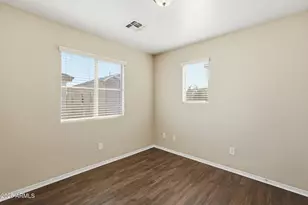 14241 W Port Royale Ln, Surprise, AZ 85379 - Photo 11