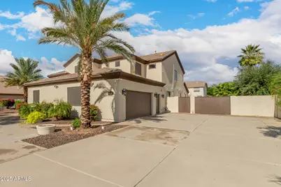 5322 W Whispering Wind Drive, Glendale, AZ 85310 - Photo 35