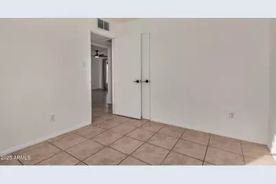2009 E Clarendon Avenue, Phoenix, AZ 85016 - Photo 19