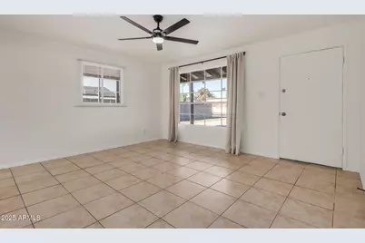 2009 E Clarendon Avenue, Phoenix, AZ 85016 - Photo 5