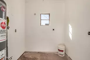 2009 E Clarendon Ave, Phoenix, AZ 85016 - Photo 21