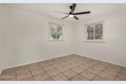 2009 E Clarendon Avenue, Phoenix, AZ 85016 - Photo 15